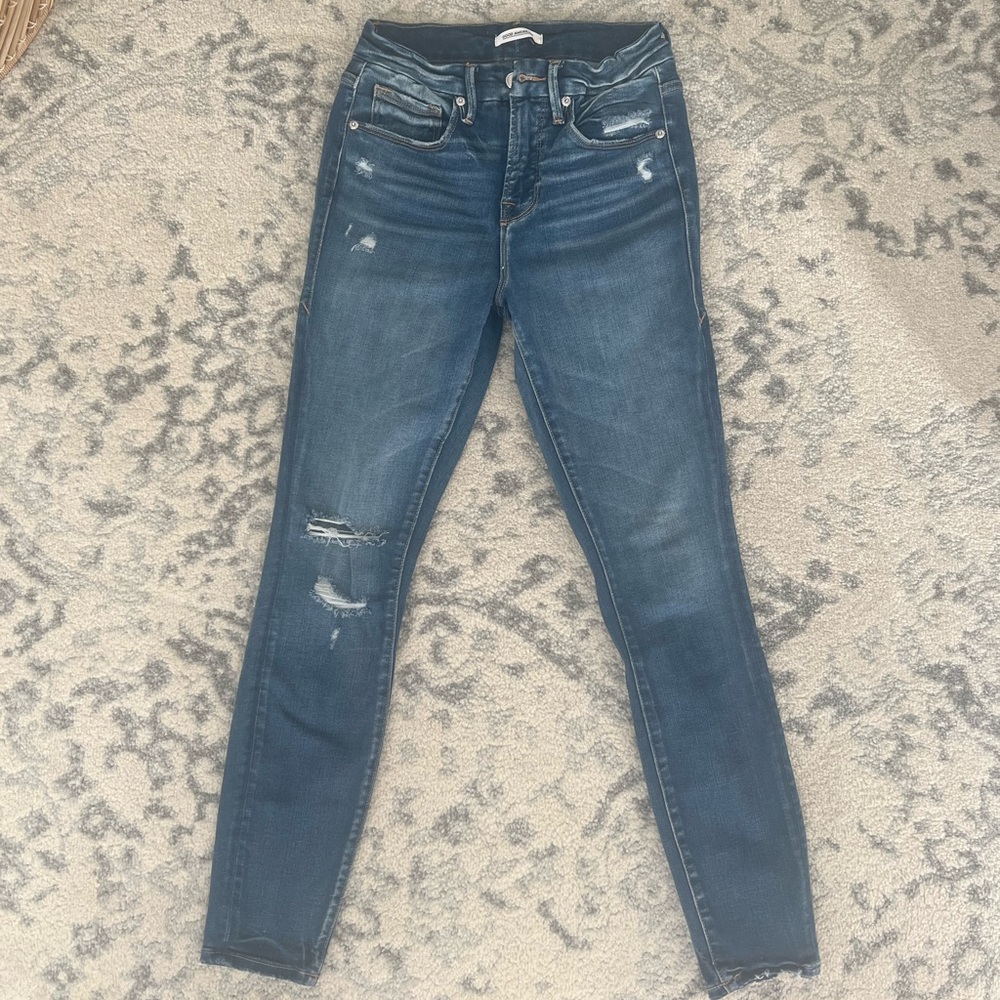 Good American cropped jeans